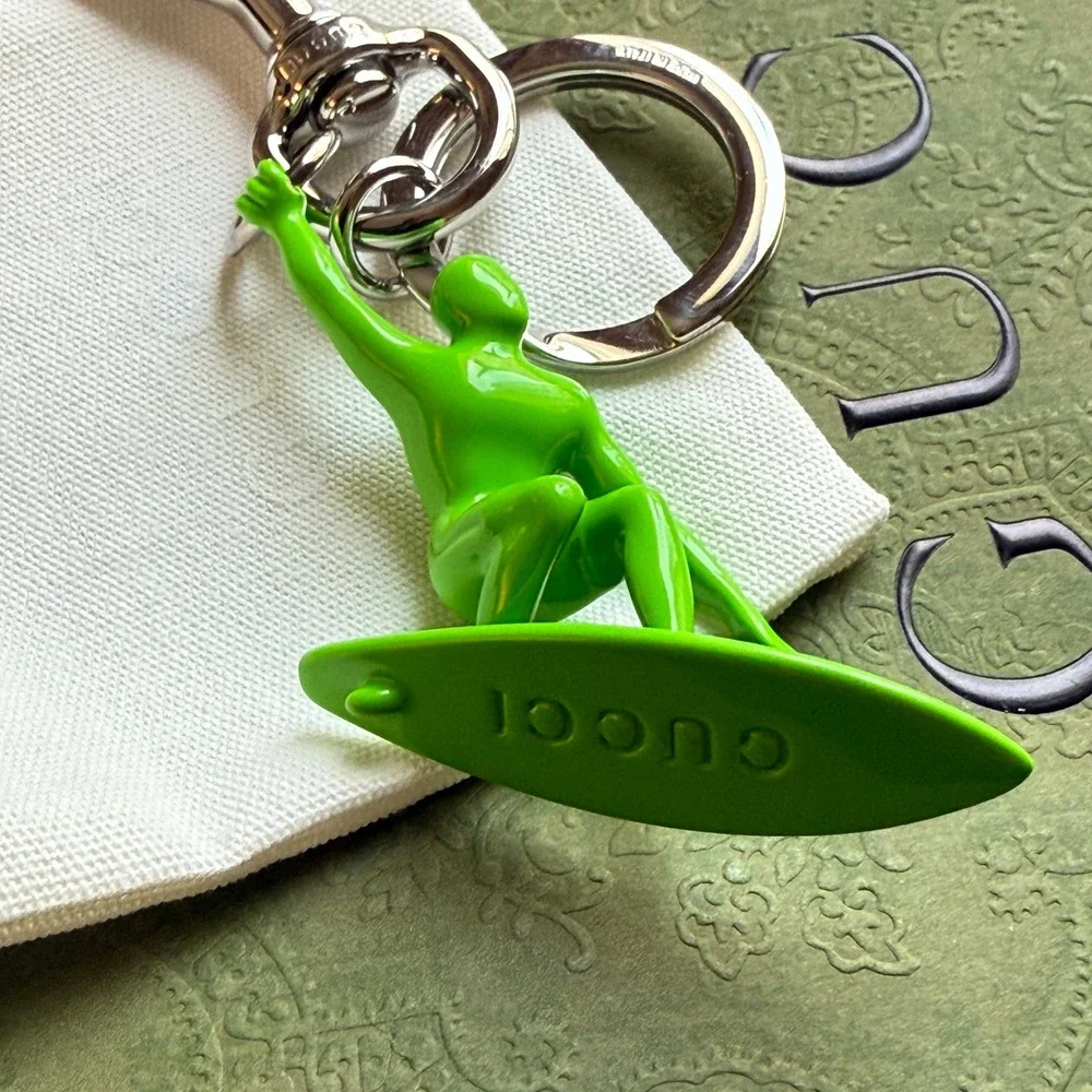 Gucci Green Surfer Keychain Ceramic Varnish Ottone Silver Hardware 822123